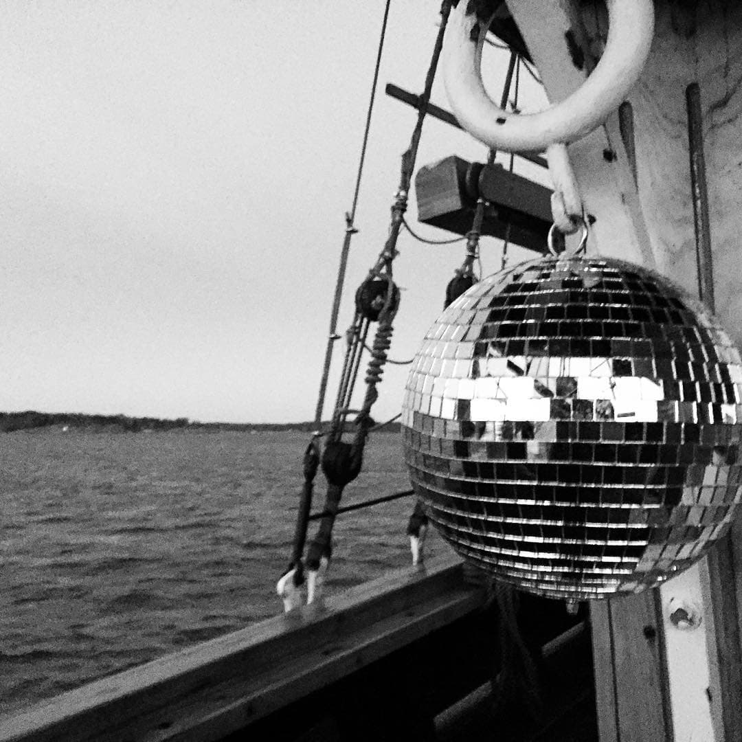 Disco at sea, Helsinki